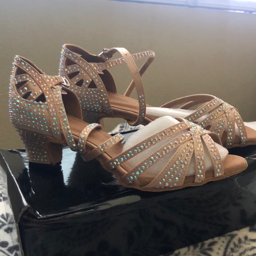 Dance shoes size 7